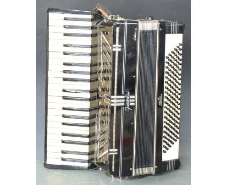 Frontalini Italia 120 bass 1930s piano accordion in black finish in original carry case&nbsp;