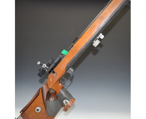 Anschutz Super-Match Model 1813 .22LR target rifle with adjustable trigger grip, stock, butt, mounts and sights and 27 inch b