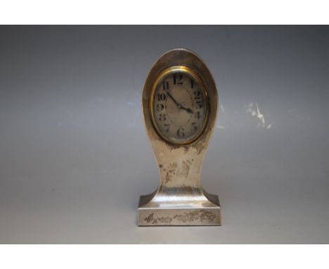 A HALLMARKED SILVER DESK CLOCK, marks indistinct, H 14 cm