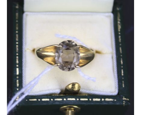 A 9ct gold and smoky quartz ring. Size P, weight 2.9g