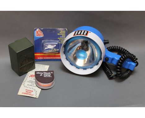 A Night Blaster 500,000 candle power lamp with spare bulb, and a Johnnie Stewart - the attractor predator call.