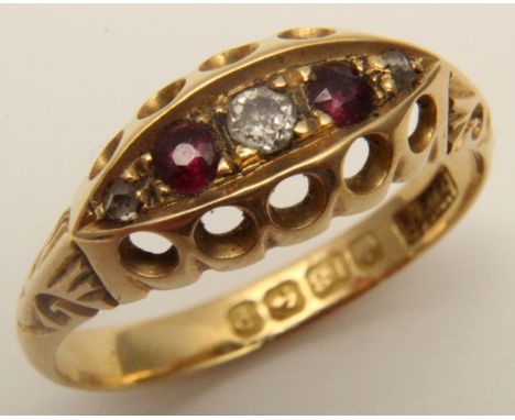 18ct Gold Ruby and Diamond Ring size O weight 3.0 grams