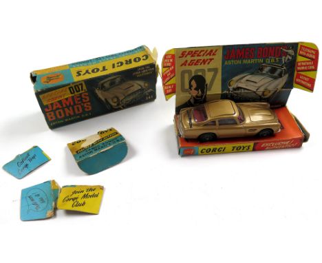 Corgi Special Agent 007 James Bond's Astin Martin D.B.5 (no. 261), in original box with card insert, two ejector seat men and