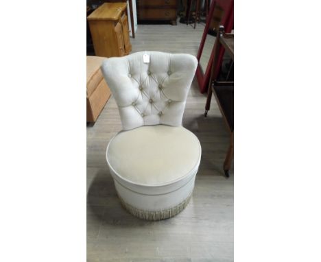 BUTTON BACK BEDROOM CHAIR