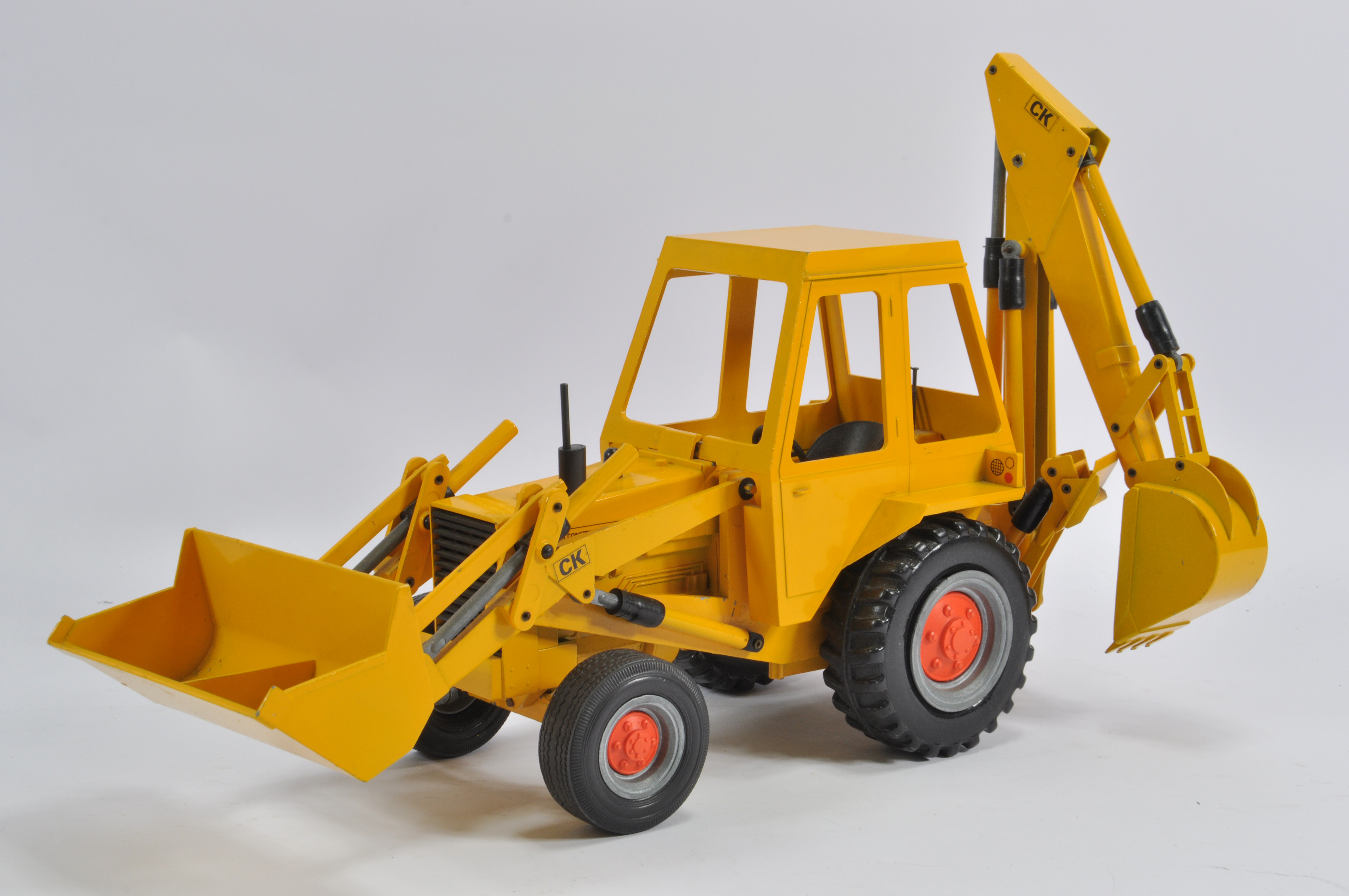 Gescha 1/16 Scale Case Construction King 580B Backhoe Loader. Generally