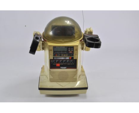 Scarce Tomy Omnibot No. 5402 radio controlled robot. Untested and Needs Cleaning but Fair Plus to Good. 