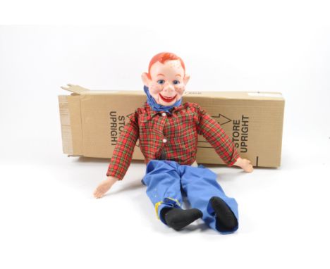 1973 Vintage National Broadcasting Howdy Doody Ventriloquist Dummy Doll Puppet. Excellent.