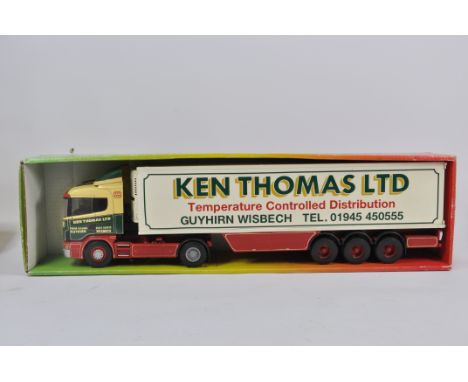Extremely Rare Large Scale (70 cm) Ken Thomas Ltd Bespoke Truck and Trailer Unit. Believed to be Unique or very Limited. Near