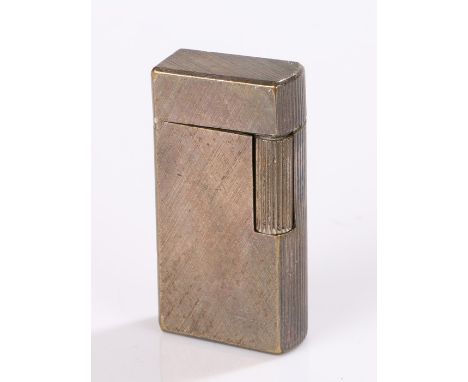 Dunhill lighter, engine turned case 