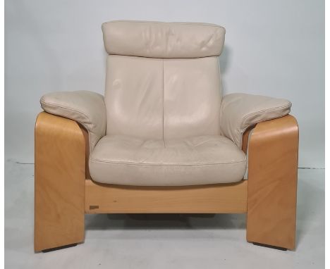 Ekorness three-seat sofa and single armchair in cream ground leather (2) 