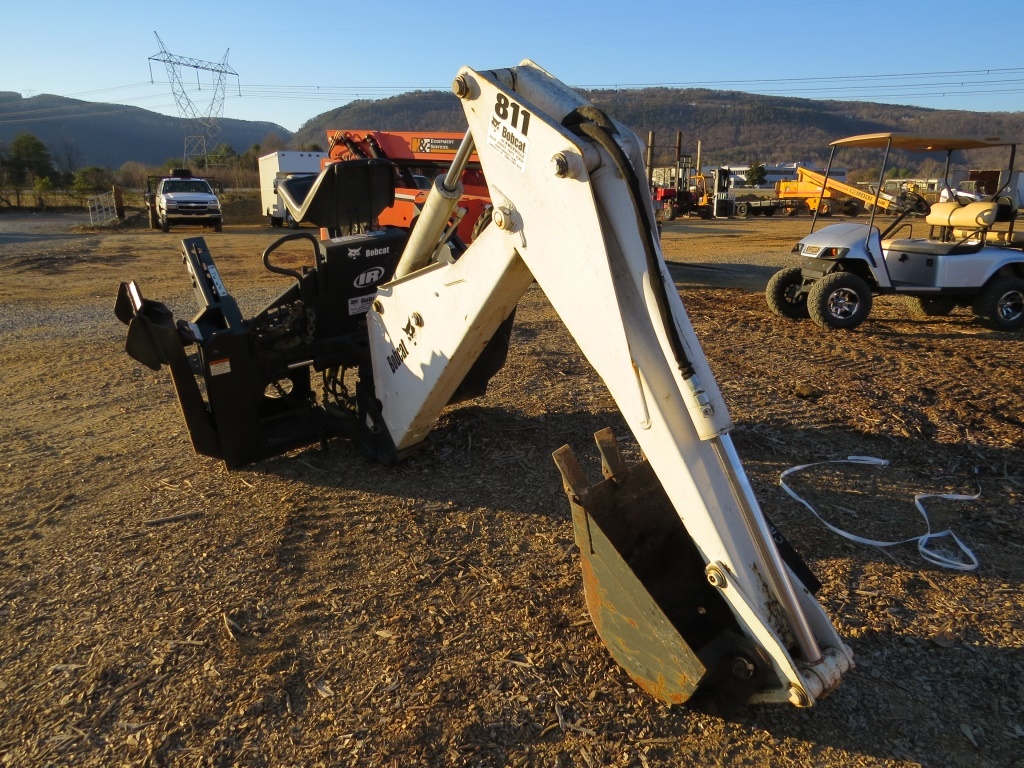 Bobcat 811 Backhoe Attachment With Bucket, Fits T180t190s175s185