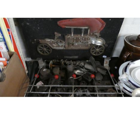 A Collection of Vintage Light Fittings 