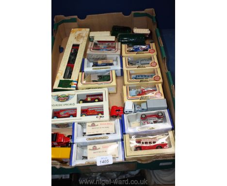 A box of Cubs cars/vehicles including Valmet tractor, Oxo van, Chipperfields circus, Bauer spreader, etc.