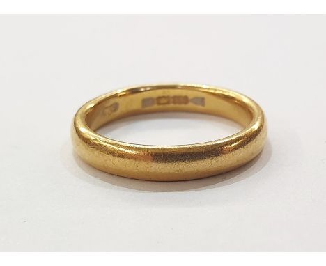 22ct gold wedding ring, 6g approx 