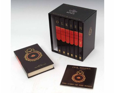 J R R TOLKIEN: THE LORD OF THE RINGS, Harpercollins 1999, 7 volume edition in slip case, all first printings with CD of excer