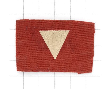 Royal Army Veterinary Corps scarce RAVC printed cloth formation sign.White inverted triangle painted on red rectangle. Remove
