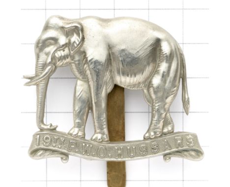 19th Hussars OR's white metal cap badge circa 1898-1902.Die-stamped single scroll elephant. (KK 789)SliderThe Elephant was bo