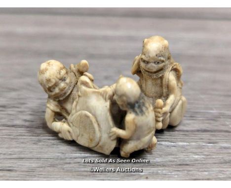 BONE NETSUKE OF THREE MONKEYS 