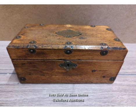 SMALL TWO COMPARTMENT TEA CADDY 