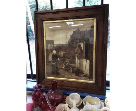 Good quality Edwardian mahogany picture frame containing a Dutch print