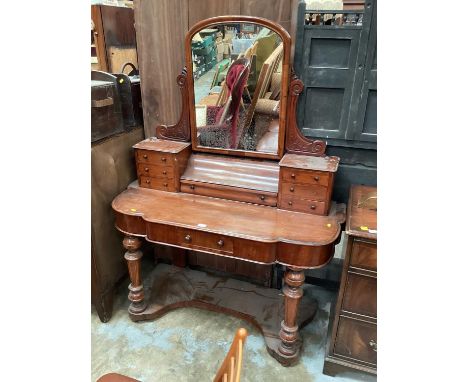 Victorian mahogany dressing table with raised mirror back, 118cm wide, 50cm deep, 155cm high 