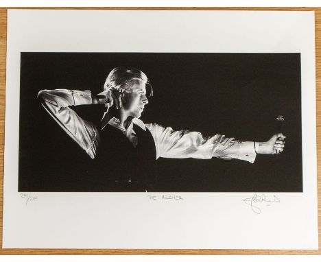 David Bowie limited edition signed and numbered print by John Rowlands, signed 241/250 with certificate of authenticity. John