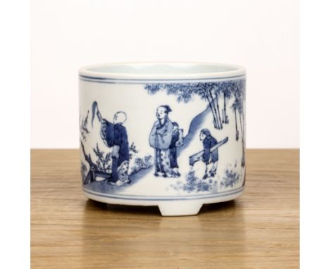 Blue and white brush potChinese, 19th/20th Centurypainted with scholars in a garden setting, on three raised supports, 12cm d