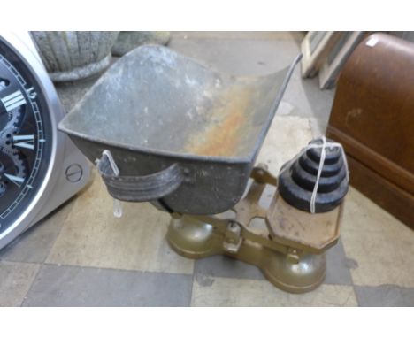 A set of scales with weights 