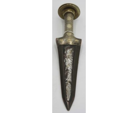 A fine and rare dagger designed by Émile Gilliéron and produced by Württembergische Metallwarenfabrik (WMF). Decorated with i