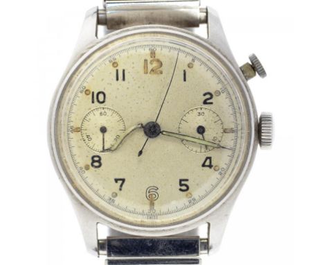 A BRITISH MILITARY ISSUE STAINLESS STEEL WRISTWATCH, CASE BACK MARKED H.S. [BROAD ARROW] 9/279