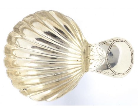 A GEORGE III SILVER CADDY SPOON, 5.5CM L, BY COCKS & BETTERIDGE, BIRMINGHAM 1801, 3.5DWTS
