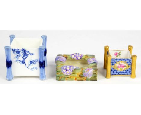 TWO MINIATURE COPELAND BONE CHINA ORANGE TUBS, ONE PAINTED WITH ROSES, THE OTHER BLUE AND WHITE, 4 AND 5.5CM H, PRINTED MARK,