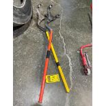 Tractor-Tire Change Lift Assist Bar