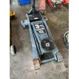 Pittsburgh 3-Ton HD Hydraulic Floor Jack