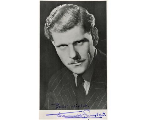 Actor, Deryck Guyler signed 6x4 vintage black and white photograph. Guyler (29 April 1914 - 7 October 1999) was an English ac