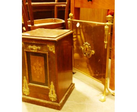 An Aesthetics red walnut purdonium, together with an Arts & Crafts brass fire screen (2) 