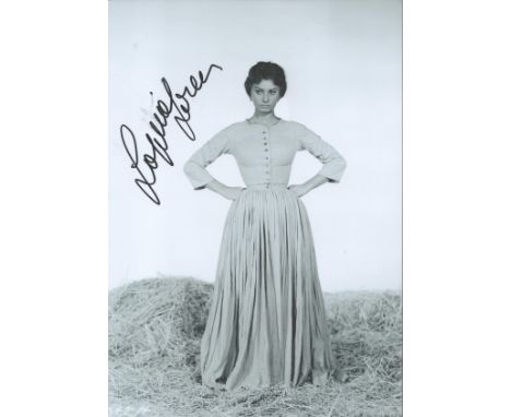 Sophia Loren 10x8 black and white photograph. Loren is an Italian actress who was named by the American Film Institute as the