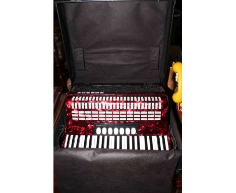 Accordion in case, Hohner Student 120, 53cm