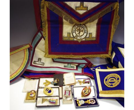 Masonic interest - a 9ct gold medal, Welcome Lodge No. 3779 27.8g gross; another Sincerity Lodge of M.M.M. No.943 20.9g gross