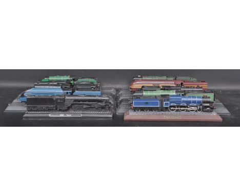 A collection of ten vintage 20th century collectors railway locomotives / steam locomotive. The collection includes: 1920 Gre