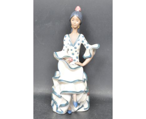 A ceramic porcelain Spanish Lladro figure entitled 'Andalucian Dancer'. Figure model number 12170 / 2170. Complete with origi