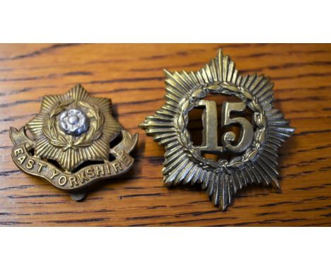 15th East Yorkshire Regt of Foot Glengarry Badge and Forage Cap Badge (Gilding-metal and Bi-metal), two lugs and slider. K&am