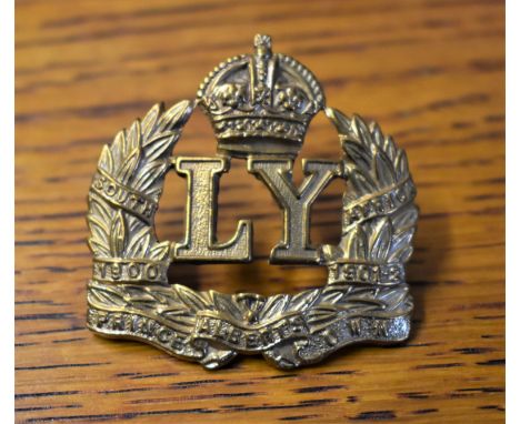 Prince Albert's Own Leicestershire Yeomanry (Hussars) Forage Cap Badge issued between 1908-1922 first type (Gilding-metal) sl