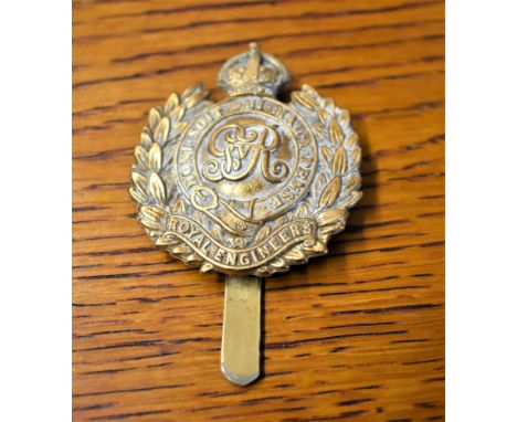 Royal Corps of Engineers WWI 1916 Economy Forage Cap Badge (Gilding-metal), extended slider and solid centre. K&amp;K: 853. R