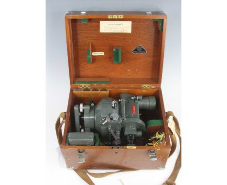 A Hilger &amp; Watts Model P.-K/6149 Balloon Theodolite no. 238375, in a fitted case with makers plaque, w.36, d.28, h.22cm, 