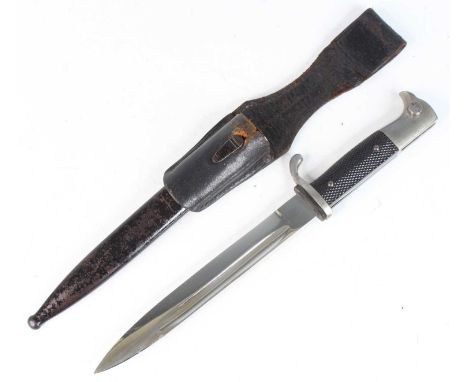 A German Third Reich K98 dress bayonet, having a 25cm single edged fullered blade stamped to the ricasso Carl Julius Krebs So