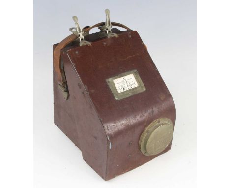 A WW II period Air Ministry 6B/313 Bubble Sextant Mk IX BM No. 139/43, in a bakelite case.