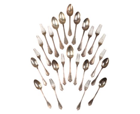 A 19TH CENTURY FRENCH SILVER TWELVE PIECE CUTLERY SERVICE950 standard, French Minerva mark with number 1, with reeded and rib