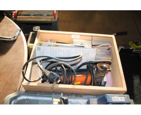 A Fein MSXE 636 sander with various Fein attachments and instruction guide