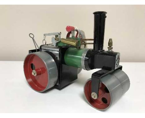 A Mamod traction engine